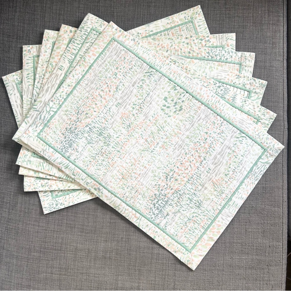 Vintage 6-pcs Abstract Patterned Electric Pleats  Knife Edge Placemat #0820257A